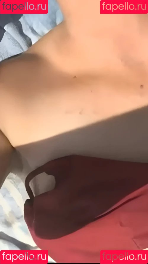 Bonnie Wright Onlyfans Photo Gallery 