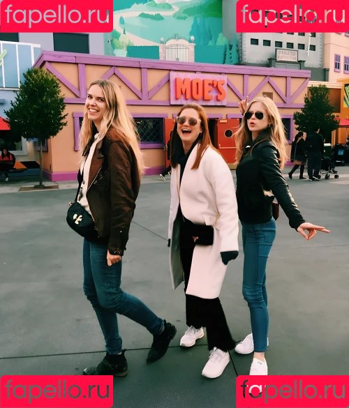 Bonnie Wright Onlyfans Photo Gallery 