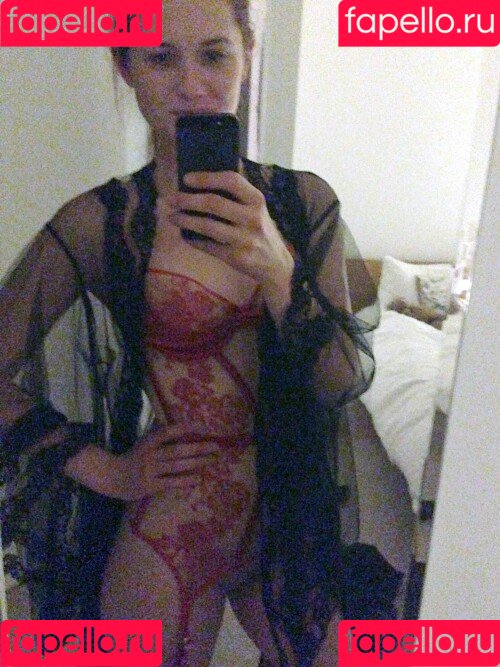 Bonnie Wright Onlyfans Photo Gallery 