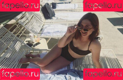 Bonnie Wright Onlyfans Photo Gallery 