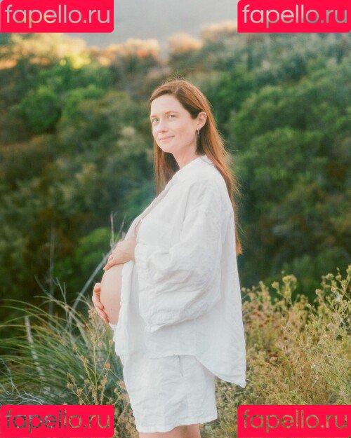 Bonnie Wright Onlyfans Photo Gallery 