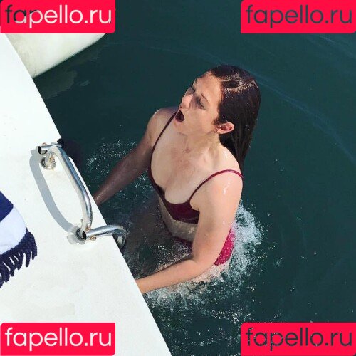 Bonnie Wright Onlyfans Photo Gallery 