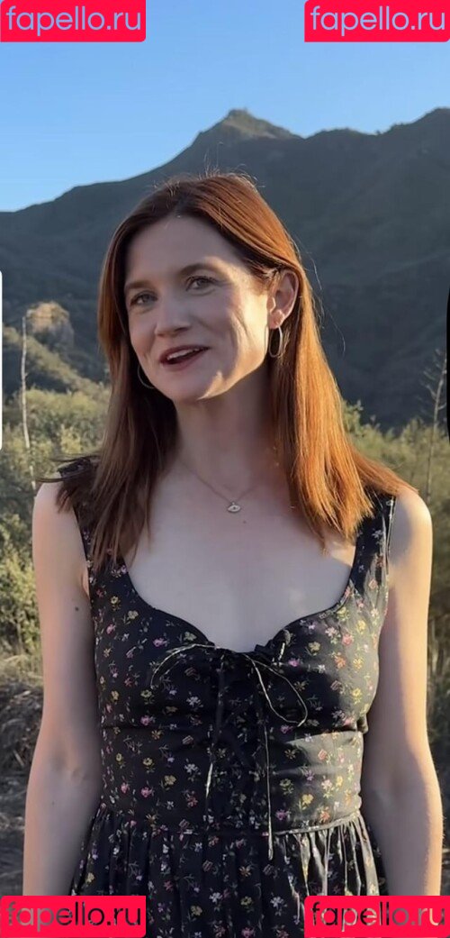 Bonnie Wright Onlyfans Photo Gallery 