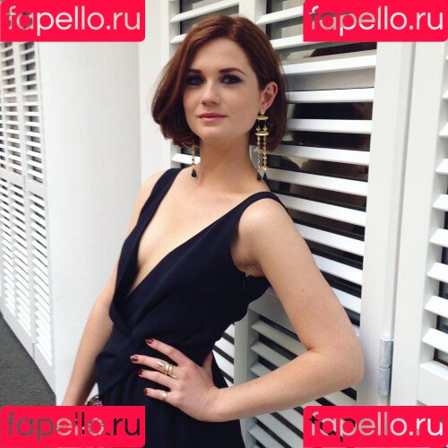 Bonnie Wright Onlyfans Photo Gallery 