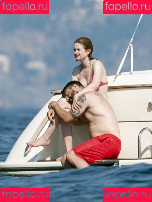 Bonnie Wright Onlyfans Photo Gallery 