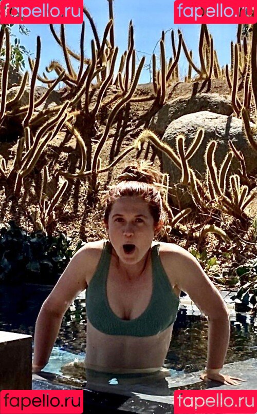 Bonnie Wright Onlyfans Photo Gallery 