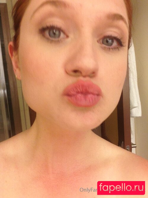 Bonnie Wright Onlyfans Photo Gallery 