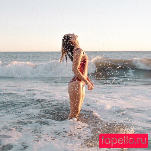 Bonnie Wright Onlyfans Photo Gallery 