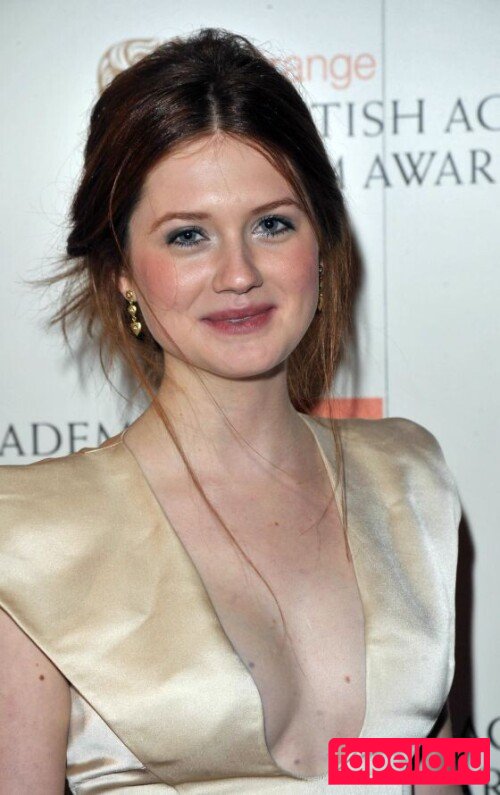 Bonnie Wright Onlyfans Photo Gallery 