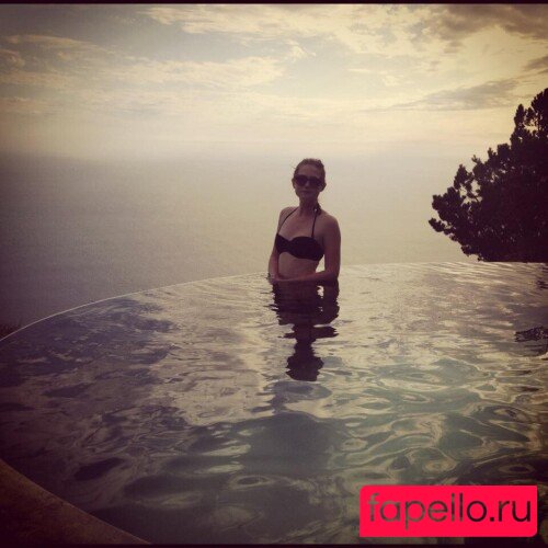 Bonnie Wright Onlyfans Photo Gallery 