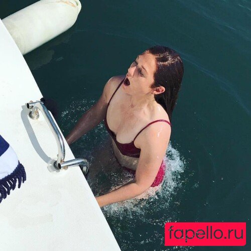 Bonnie Wright Onlyfans Photo Gallery 