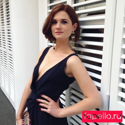 Bonnie Wright Onlyfans Photo Gallery 