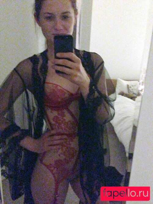 Bonnie Wright Onlyfans Photo Gallery 