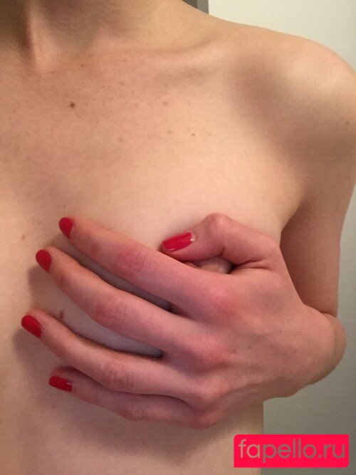 Bonnie Wright Onlyfans Photo Gallery 