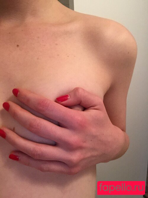 Bonnie Wright Onlyfans Photo Gallery 