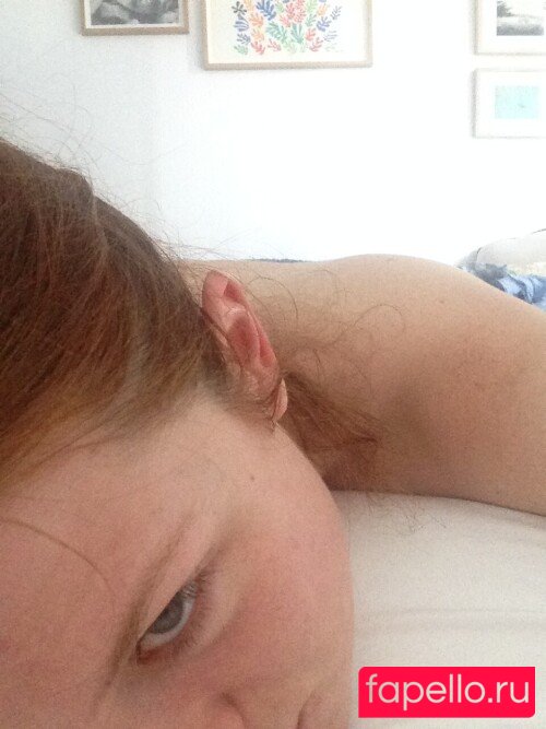 Bonnie Wright Onlyfans Photo Gallery 