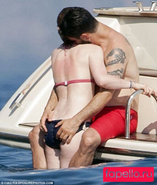 Bonnie Wright Onlyfans Photo Gallery 