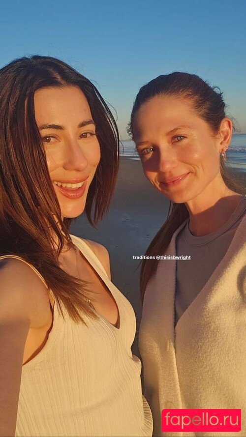 Bonnie Wright Onlyfans Photo Gallery 