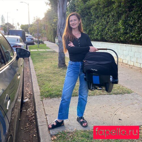 Bonnie Wright Onlyfans Photo Gallery 