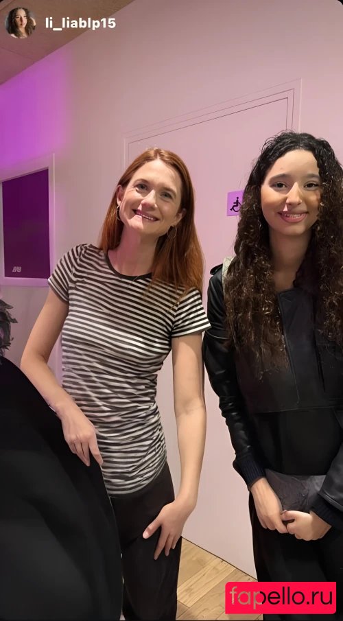 Bonnie Wright Onlyfans Photo Gallery 