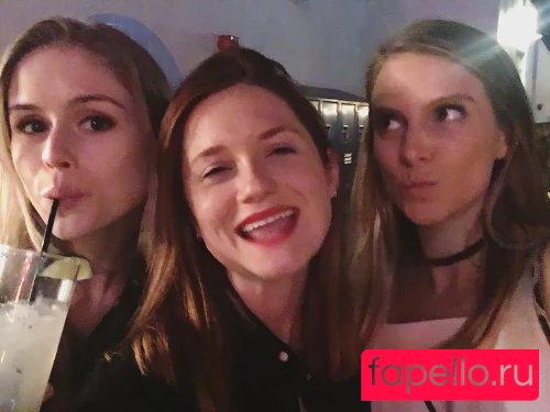 Bonnie Wright Onlyfans Photo Gallery 
