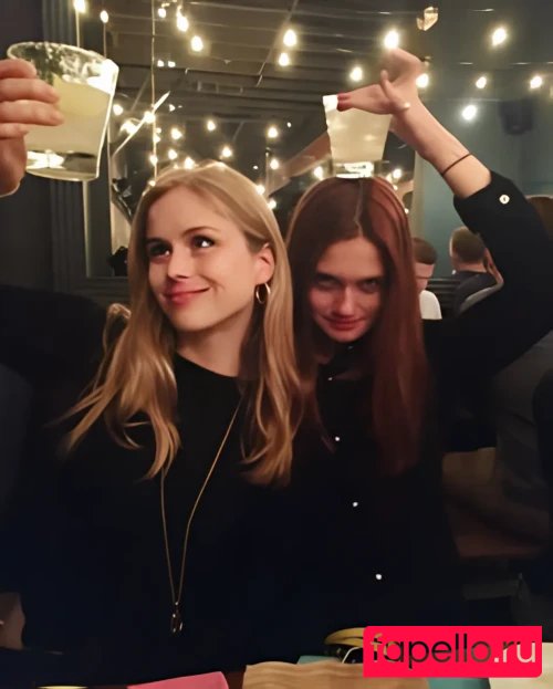 Bonnie Wright Onlyfans Photo Gallery 