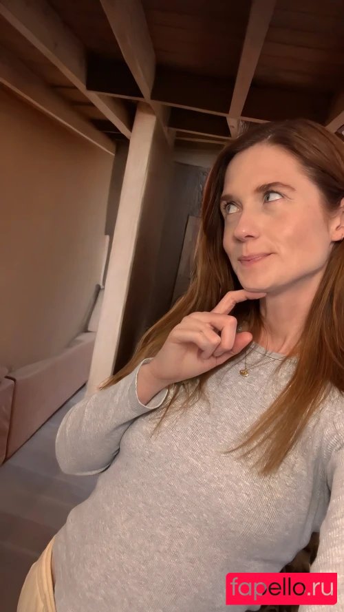 Bonnie Wright Onlyfans Photo Gallery 