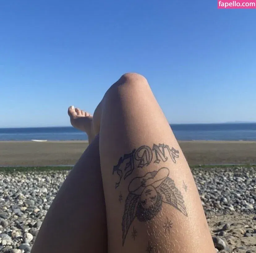 Ambzzie Ambzzzie Onlyfans Photo Gallery 