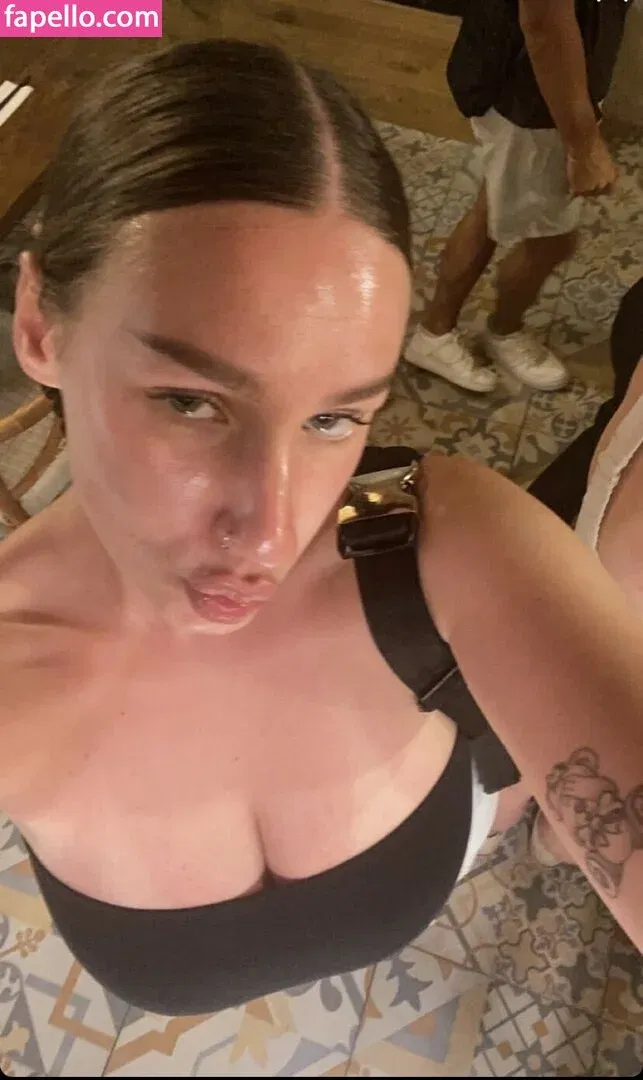 Ambzzie Ambzzzie Onlyfans Photo Gallery 