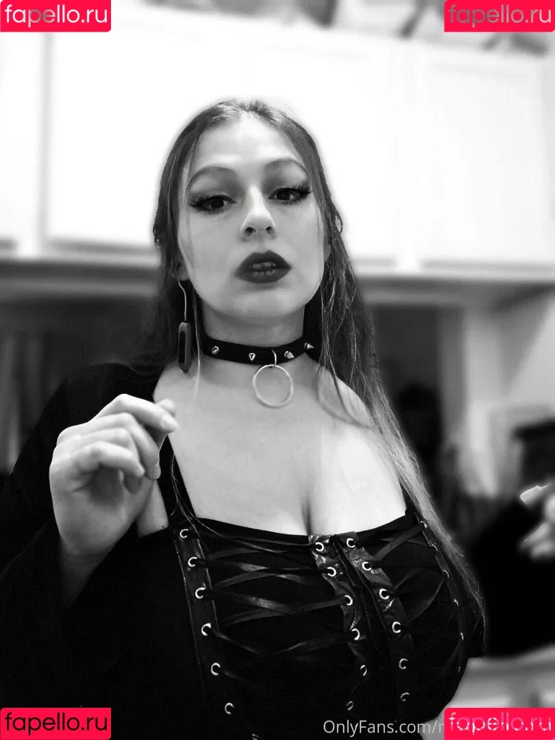 misslunamagic Onlyfans Photo Gallery 