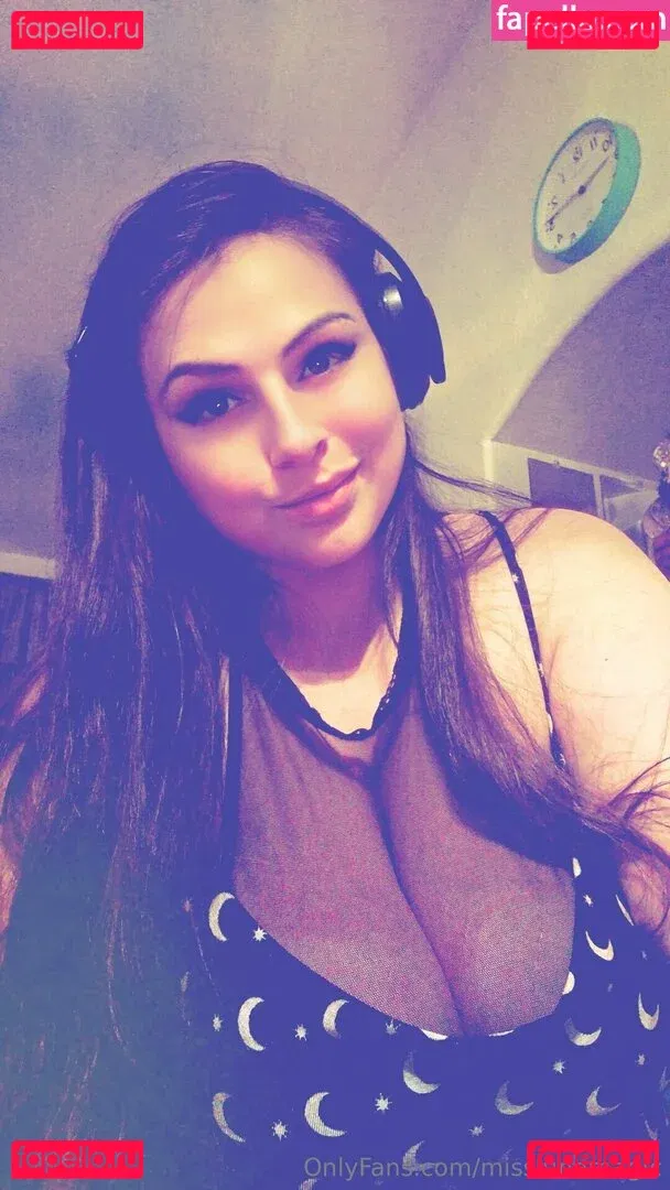 misslunamagic Onlyfans Photo Gallery 