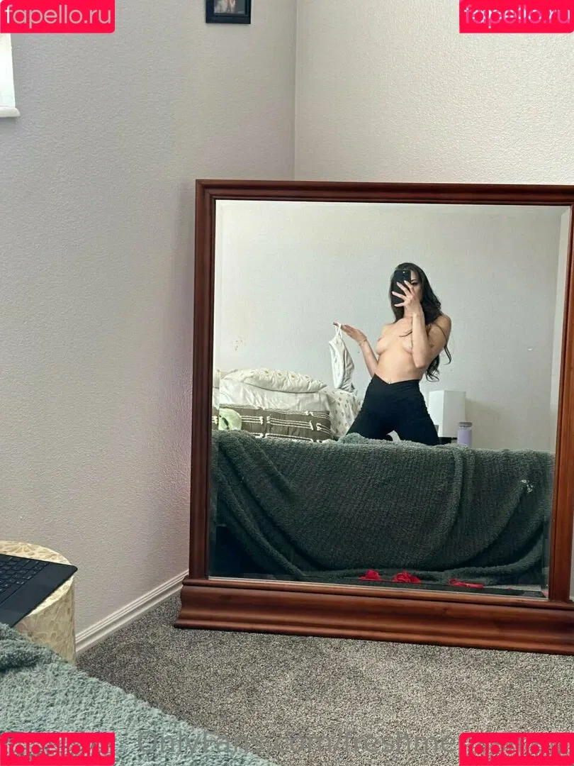 freshmenashley Onlyfans Photo Gallery 