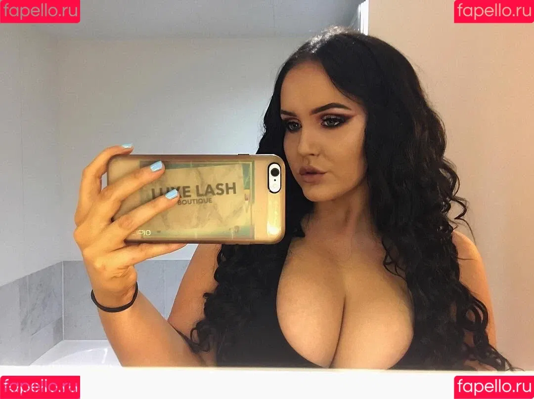 Tayla Cooper Onlyfans Photo Gallery 