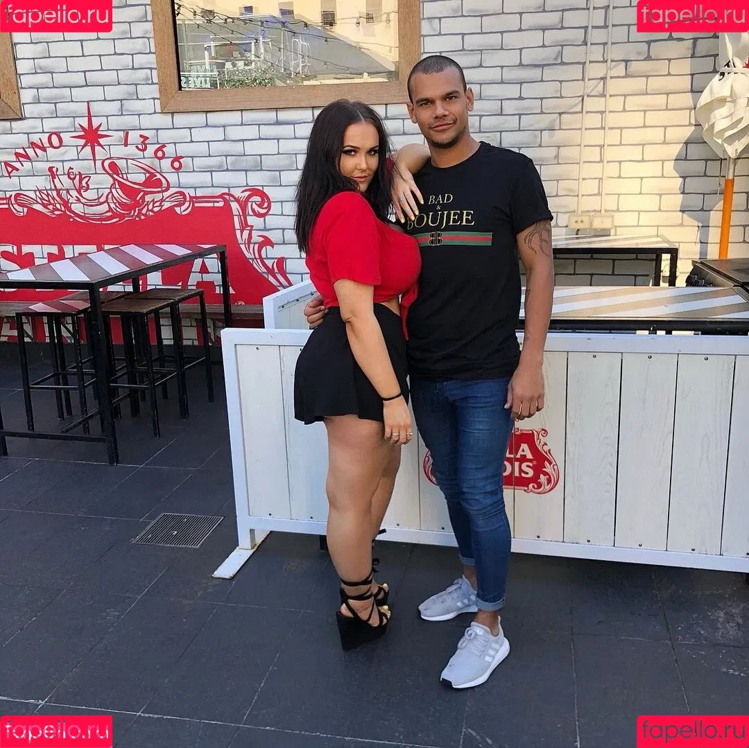 Tayla Cooper Onlyfans Photo Gallery 