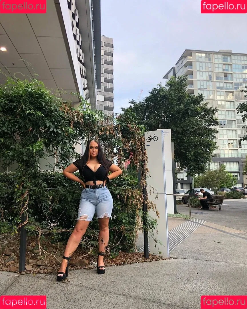 Tayla Cooper Onlyfans Photo Gallery 