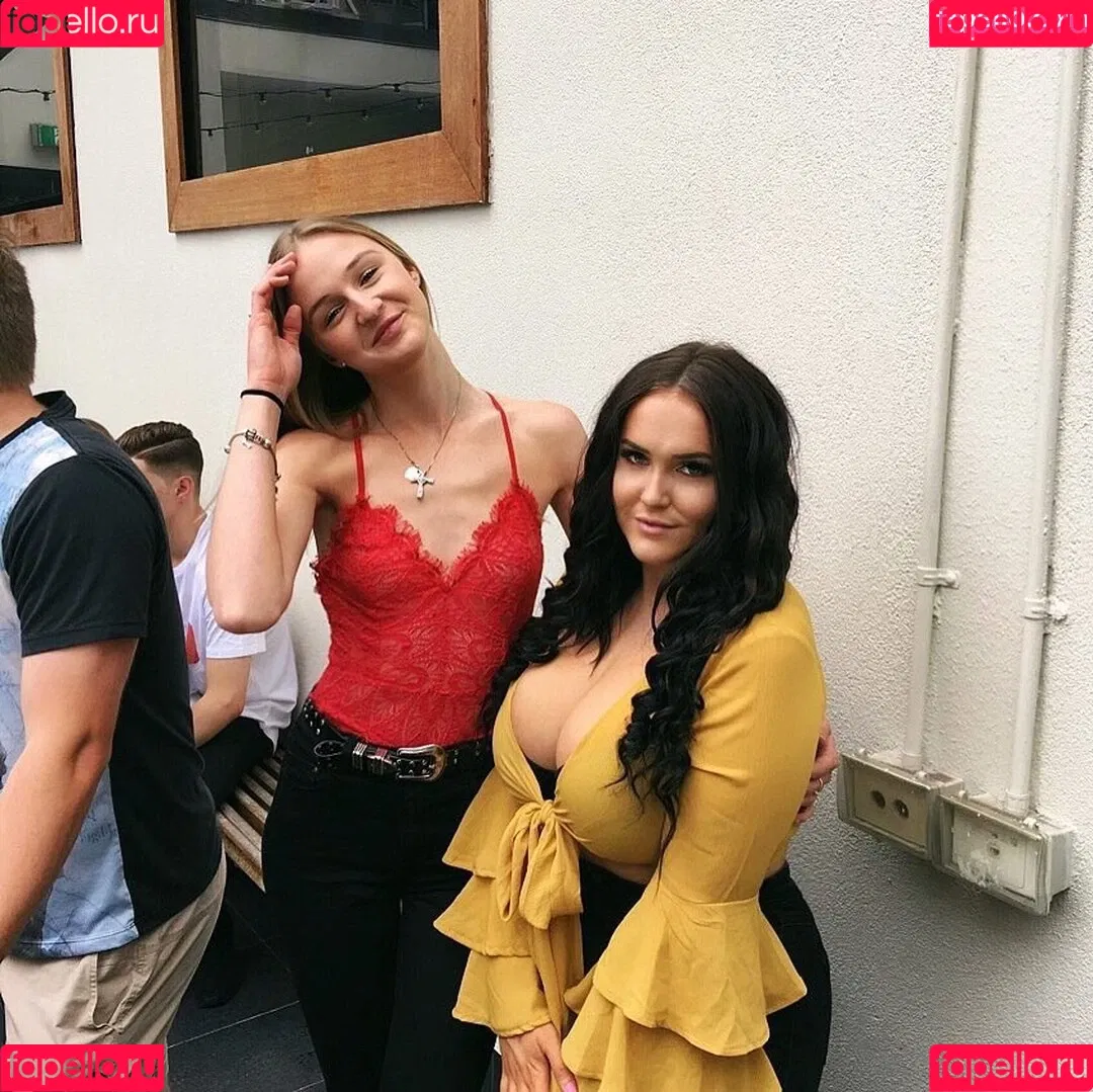 Tayla Cooper Onlyfans Photo Gallery 