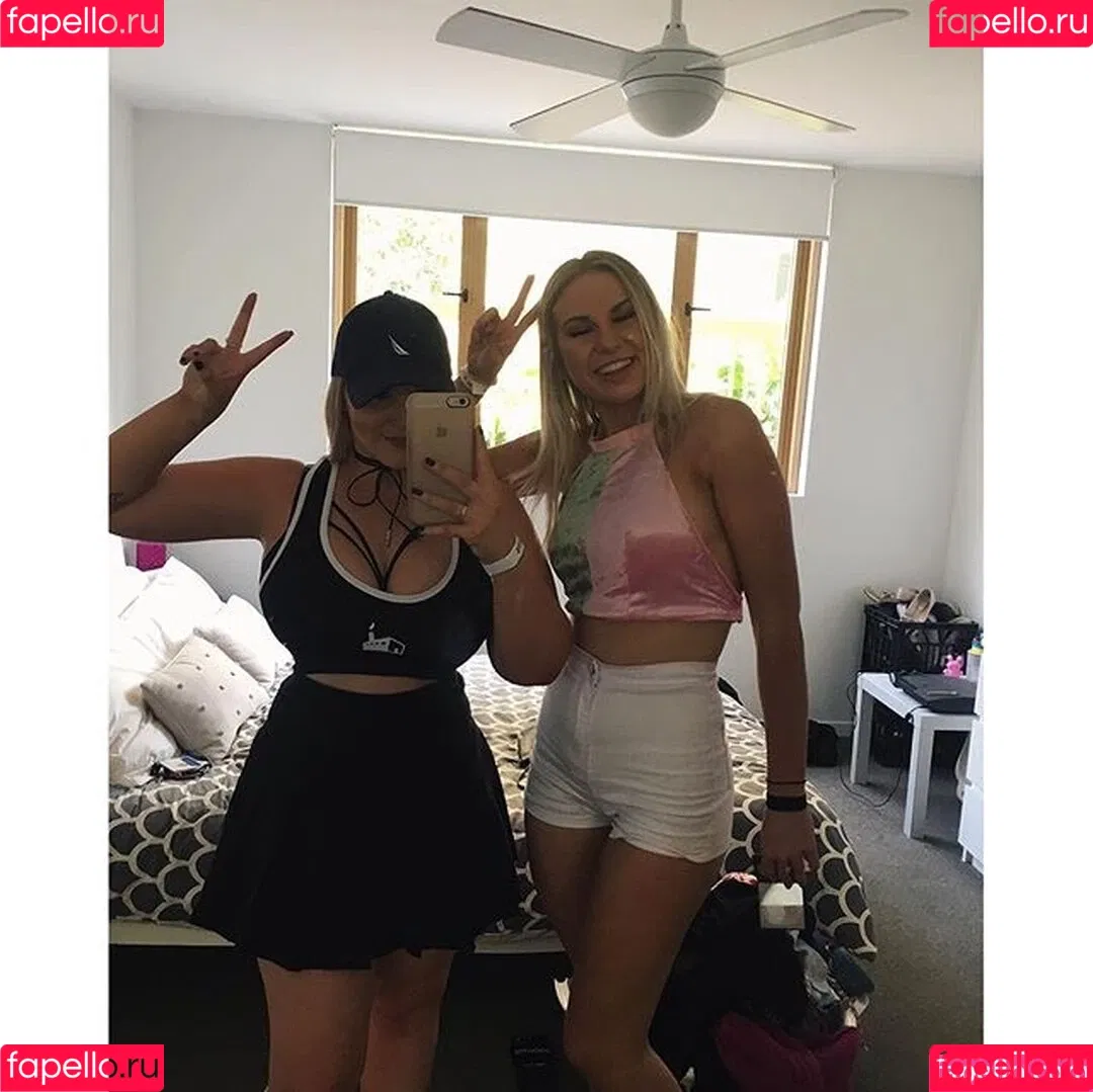 Tayla Cooper Onlyfans Photo Gallery 