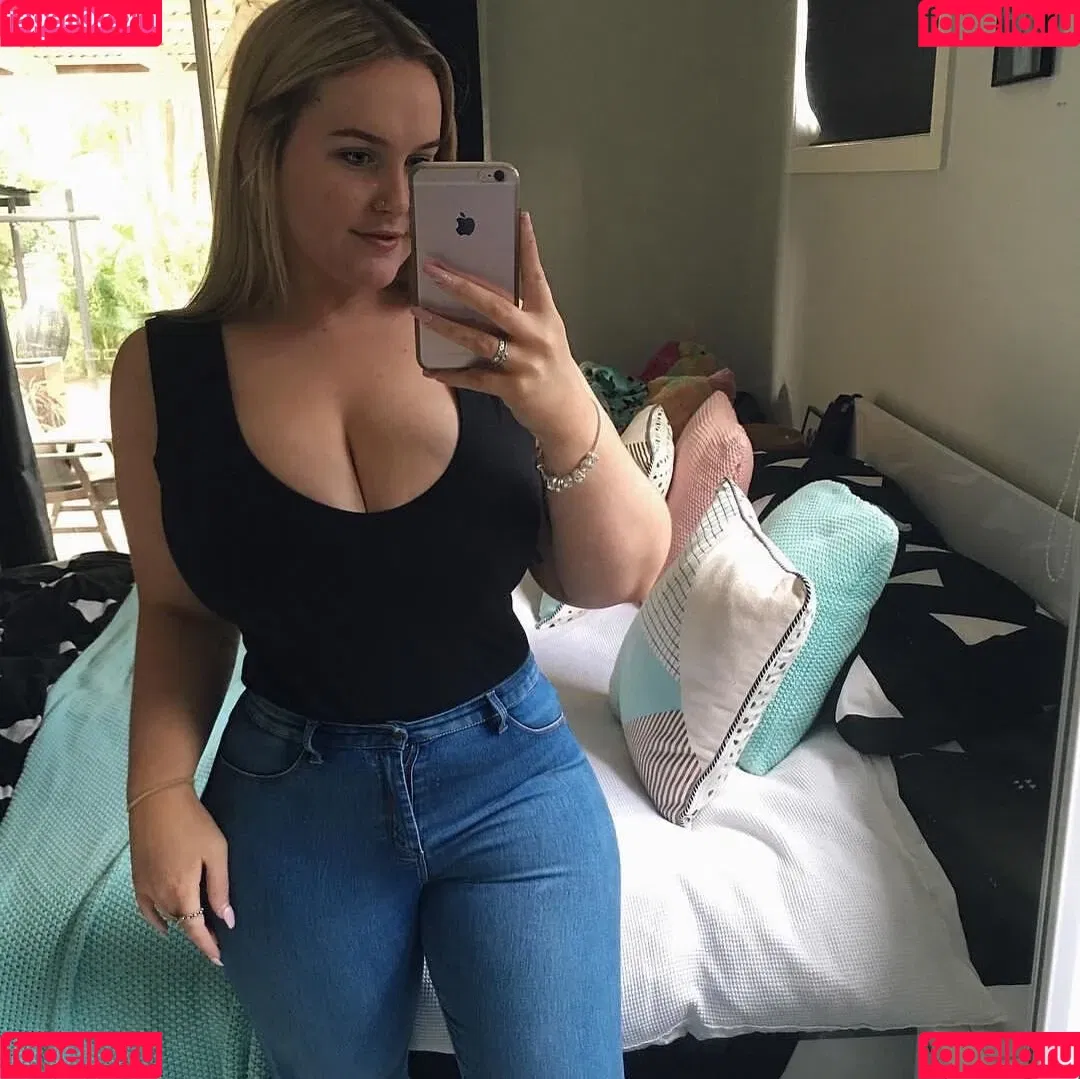 Tayla Cooper Onlyfans Photo Gallery 