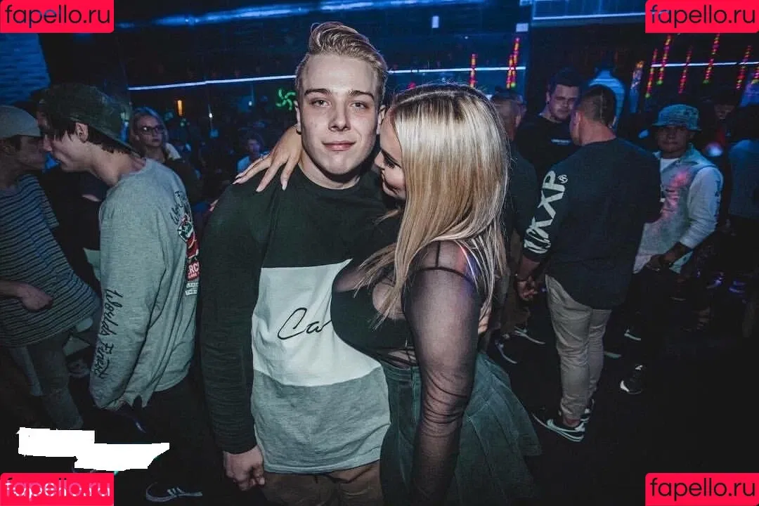 Tayla Cooper Onlyfans Photo Gallery 