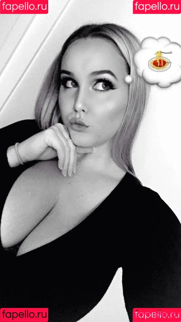 Tayla Cooper Onlyfans Photo Gallery 
