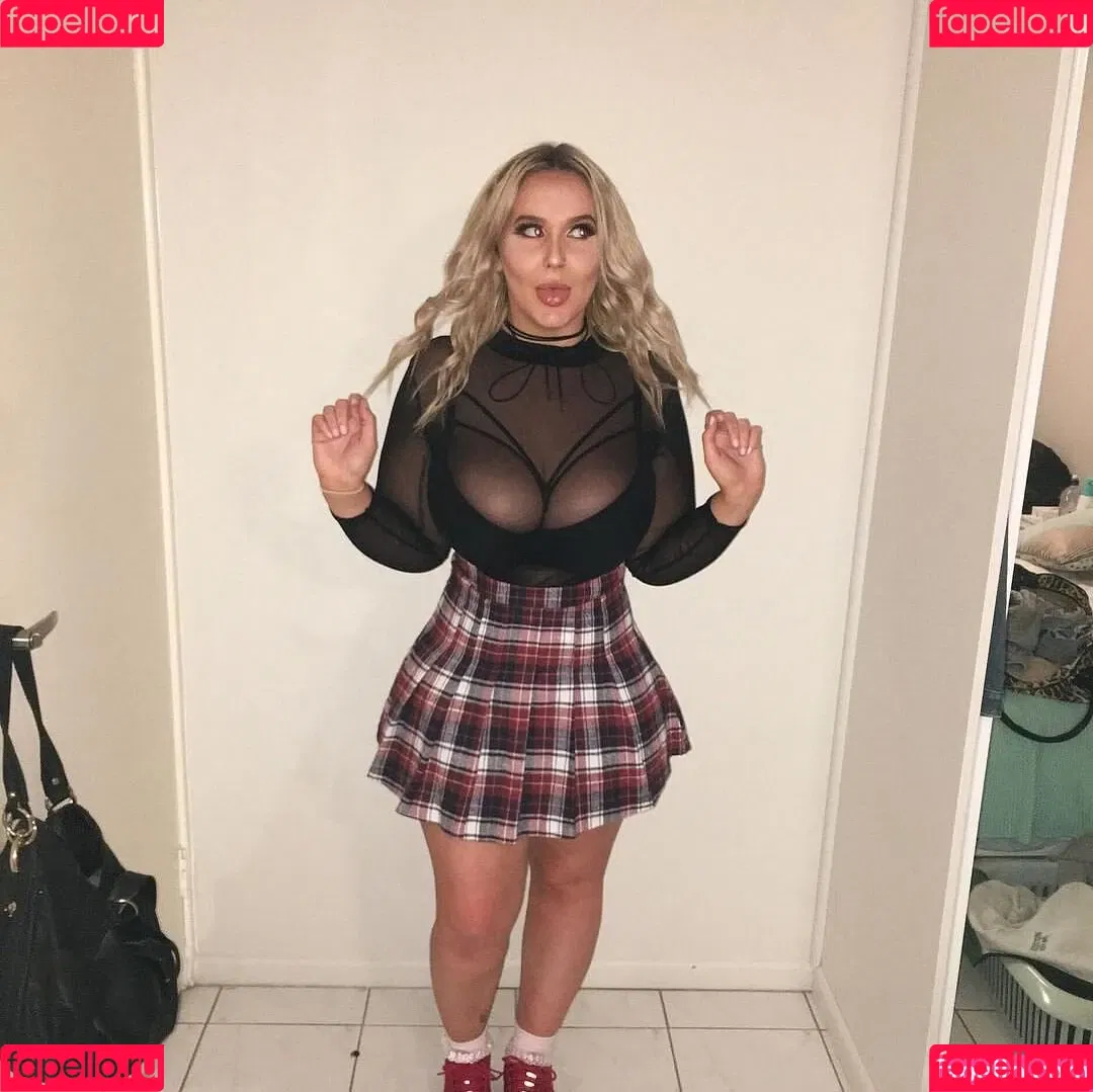 Tayla Cooper Onlyfans Photo Gallery 