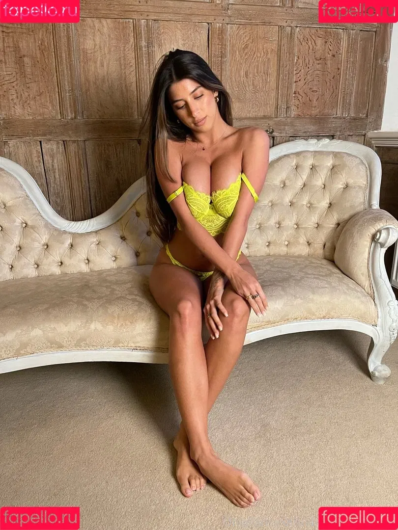 Alexa Singh Onlyfans Photo Gallery 
