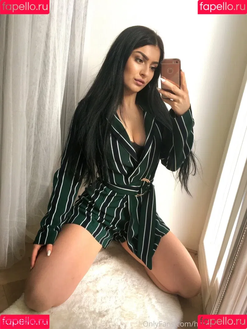 belladiablo Onlyfans Photo Gallery 