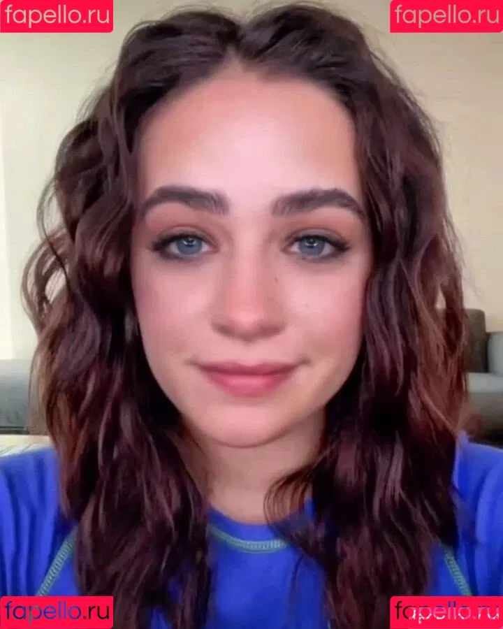 Mary Mouser Onlyfans Photo Gallery 