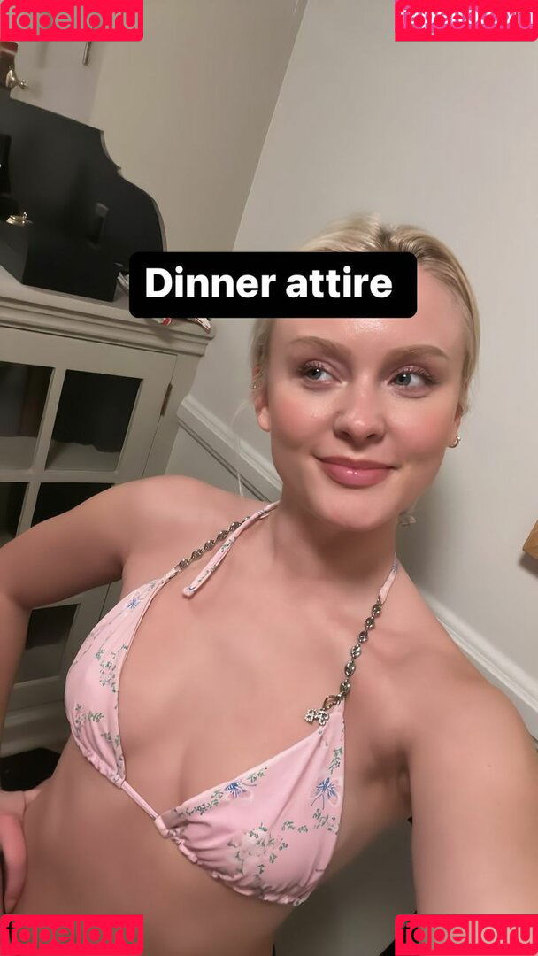 Zara Zahir Onlyfans Photo Gallery 