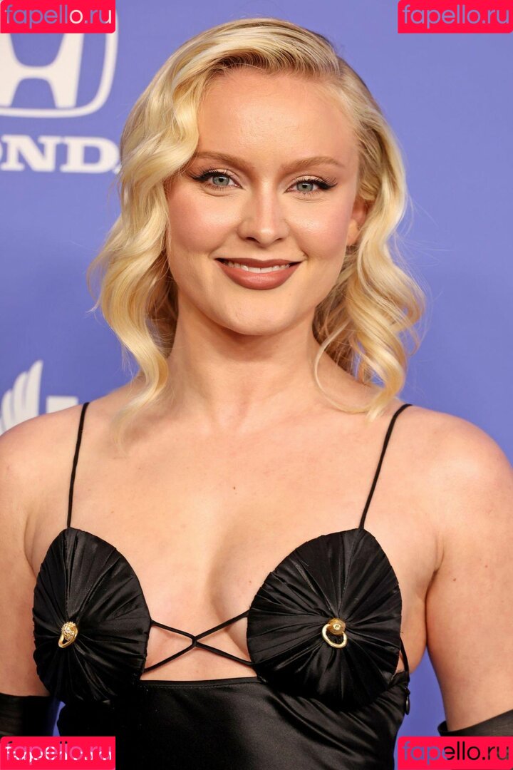 Zara Zahir Onlyfans Photo Gallery 