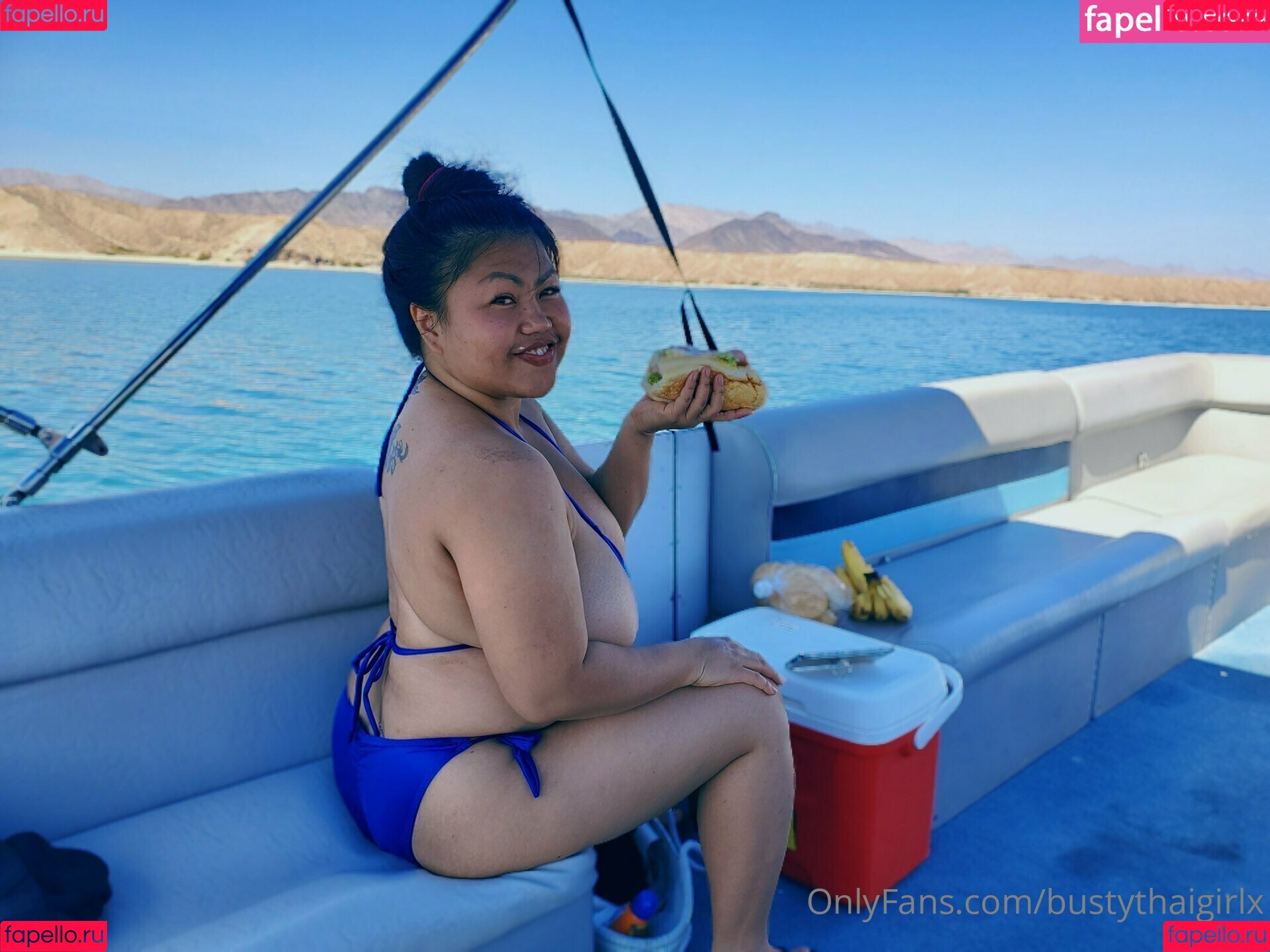 bustythaigirlx Onlyfans Photo Gallery 