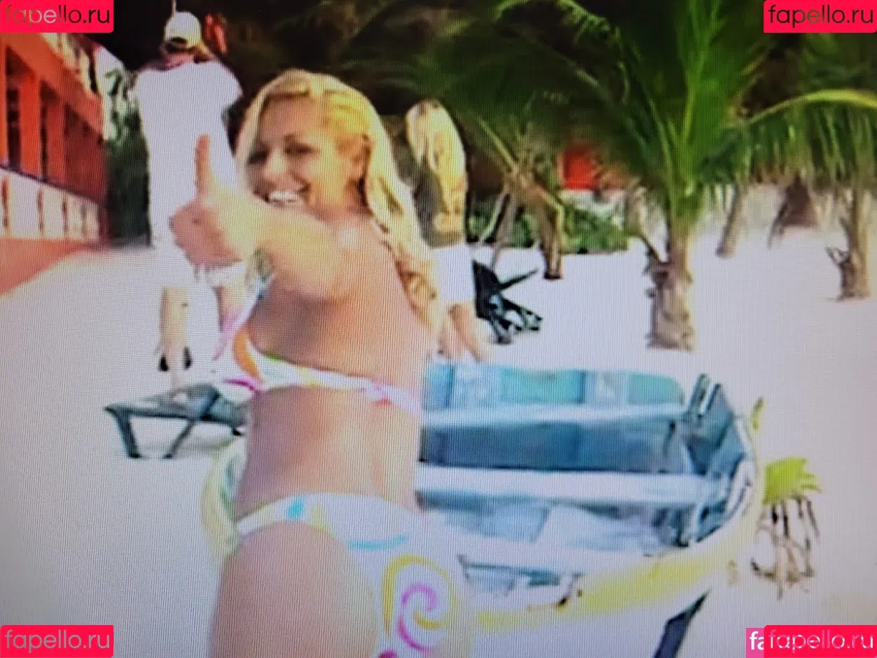 Trish Stratus Onlyfans Photo Gallery 