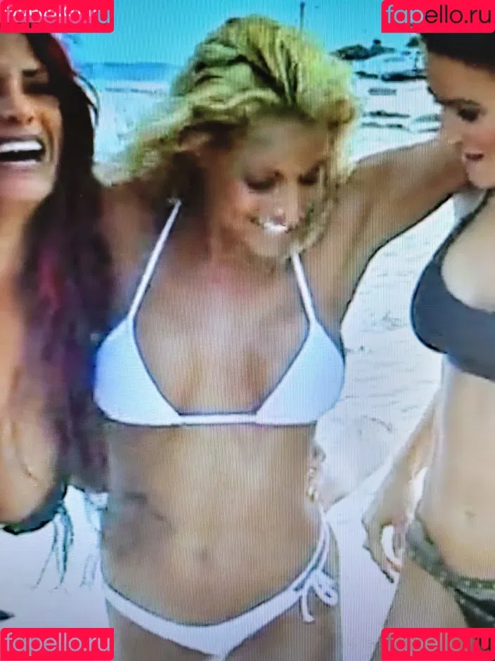 Trish Stratus Onlyfans Photo Gallery 