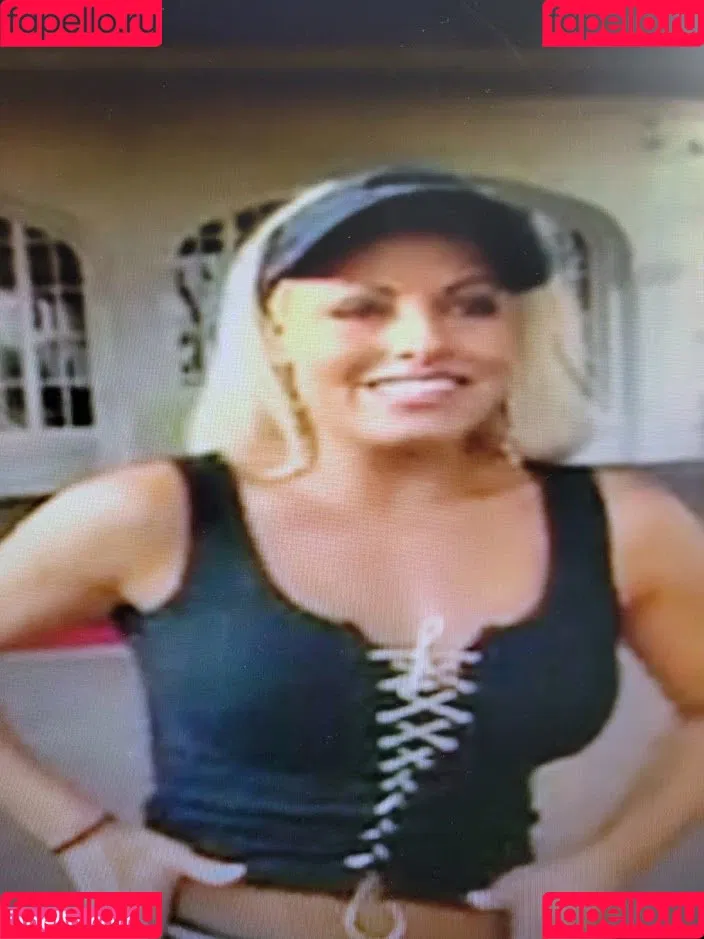 Trish Stratus Onlyfans Photo Gallery 